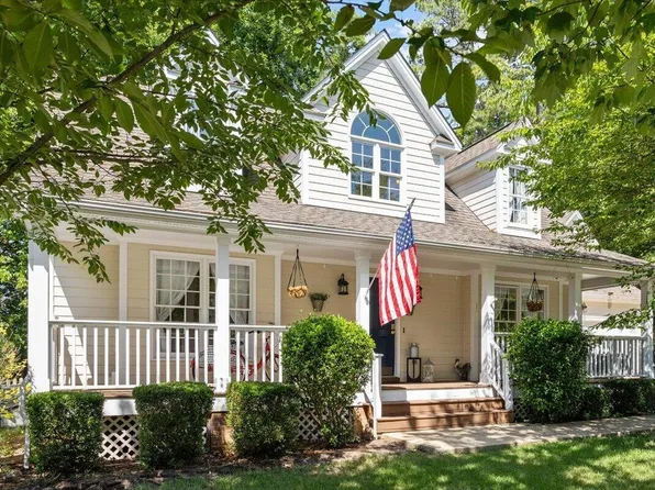 205 Hickory Glen Ln, Holly Springs, NC 27540