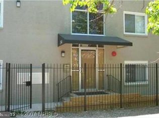 244 60th St NE APT 302, Washington, DC 20019