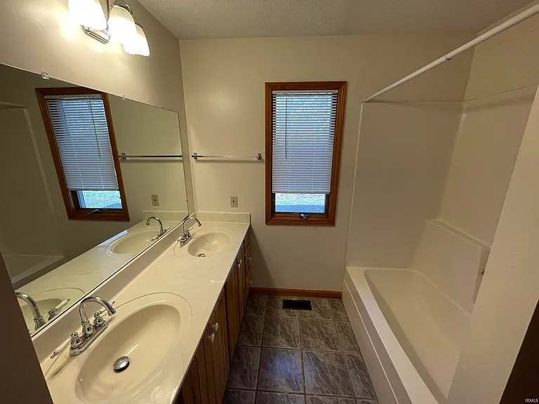 5893 S Black Ankle Rd — Photo 23