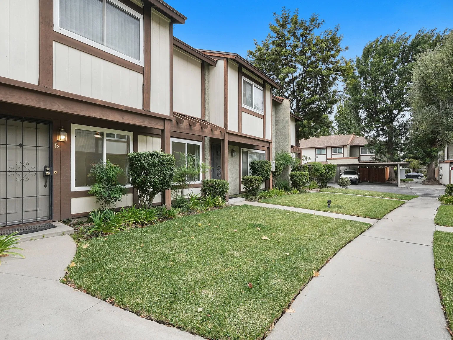 3 bed, 2.5 bath, 1281 sqft, $3,500 — Photo 4