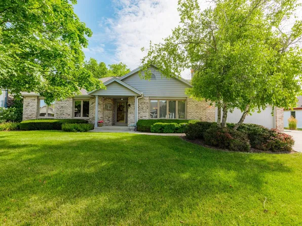 N50W17152 Chestnut ROAD, Menomonee Falls, WI 53051