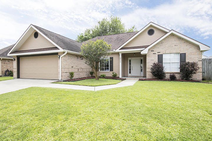 1st image of 311 Wallingsford Cir