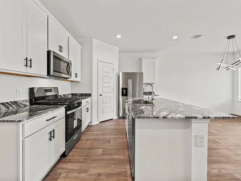 2815 Magnolia Blossom Ln — Photo 6