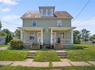 201-203 W Clark St, East Palestine, OH