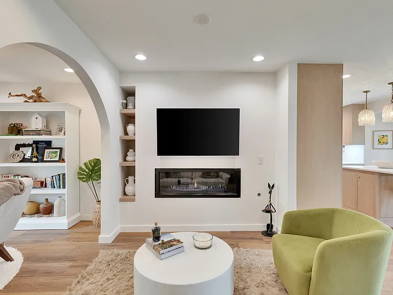 2108 Wooten Dr — Photo 4