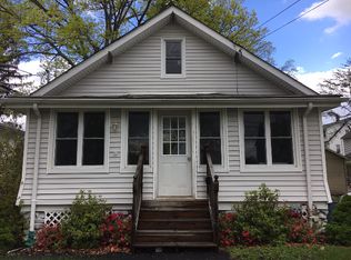 104 Lake Ave, Middletown, NY 10940