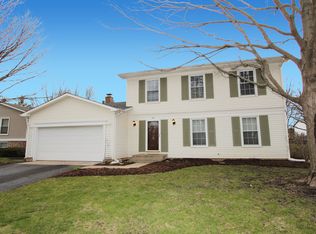 748 Manitou St, Cary, IL 60013