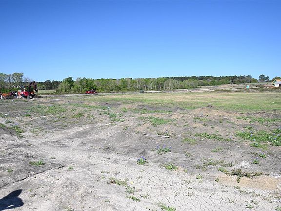 4th image of 8959 Woodland Park Ln