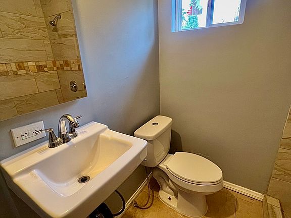 4th image of 149 Terracina Way