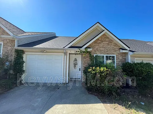 445 Northrop Pl Photo 1