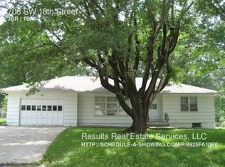 708 SW 18th St, Blue Springs, MO 64015