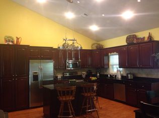 1463 Apona St, Honolulu, HI 96819