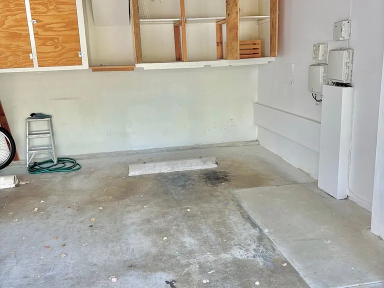 208 Seaview St — Photo 7