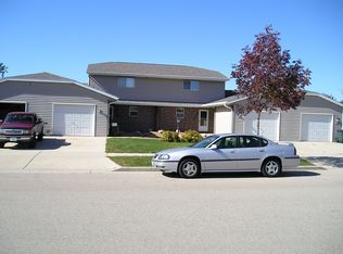 1002-1008 S Main St #190515725, Horicon, WI 53032