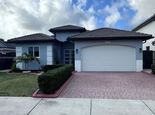 16012 SW 64th Ter, Miami, FL 33193