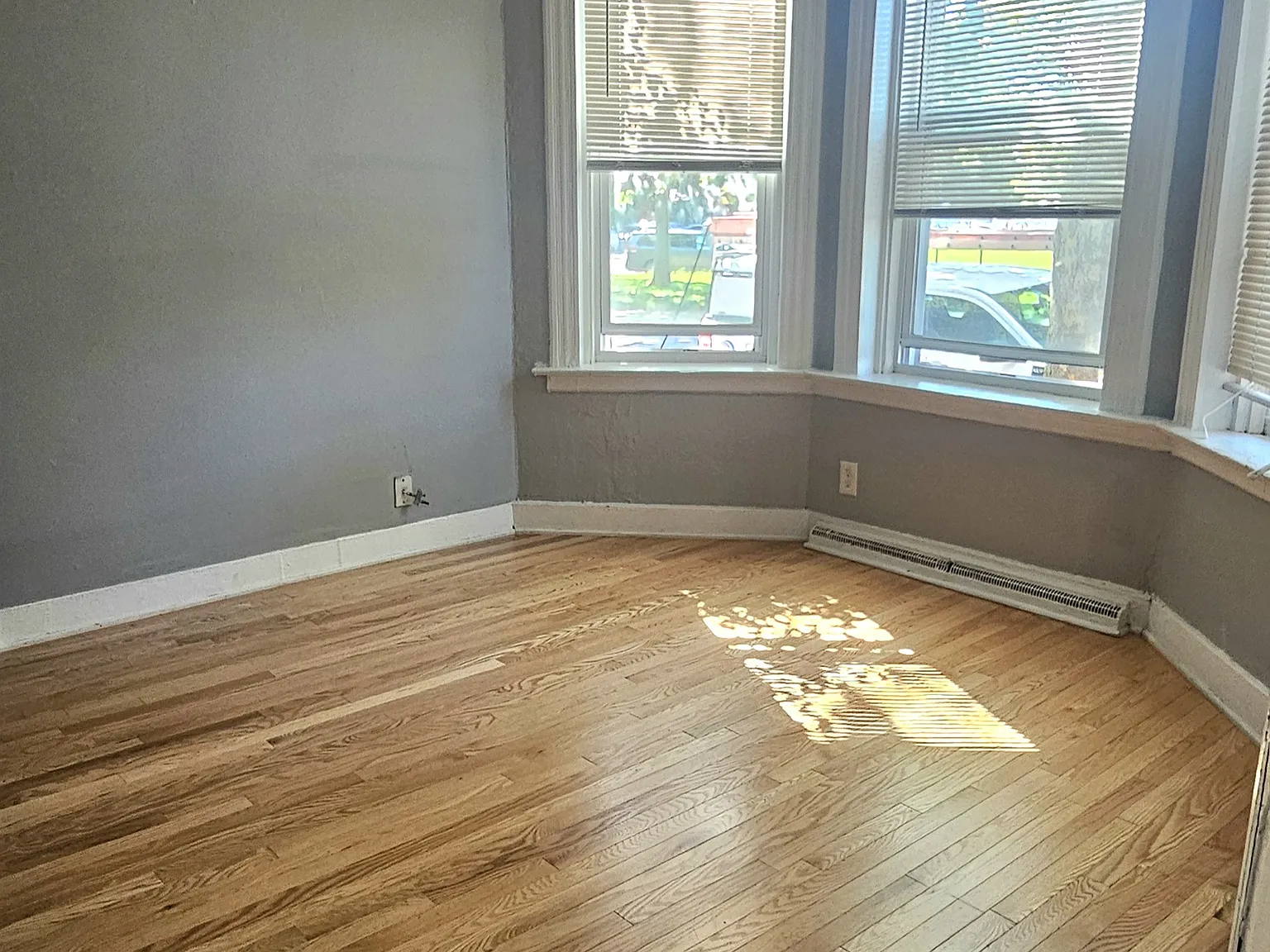 Studio, $1,275 — Photo 2