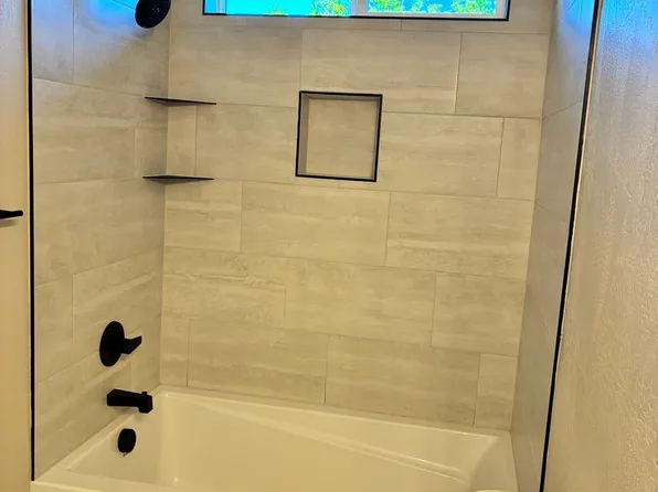 7861 Houston Loop, 7861 Houston Loop #A, White City, OR 97503