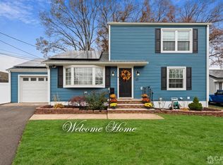 12 Maplewood Ave, Colonia, NJ 07067