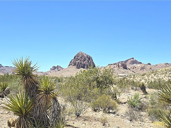 4th image of 3351 S Boriana Rd