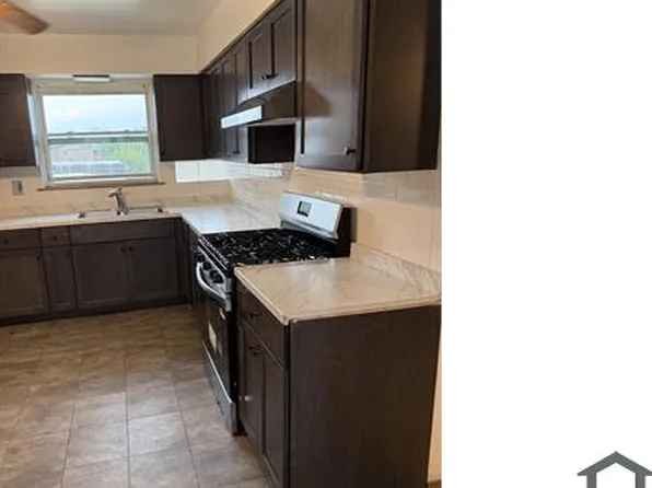 10654 S Vernon Ave #2, Chicago, IL 60628