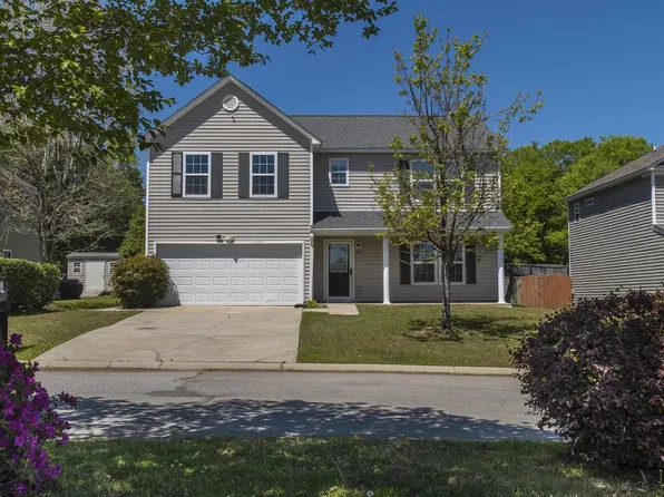 392 Eagle Pointe Dr, Chapin, SC 29036