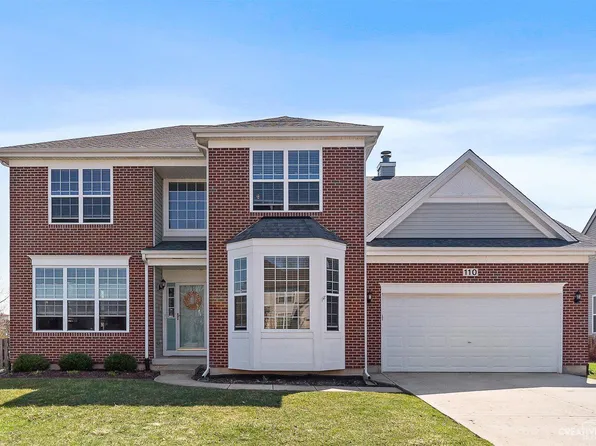 110 Oxford Ave, Sugar Grove, IL 60554