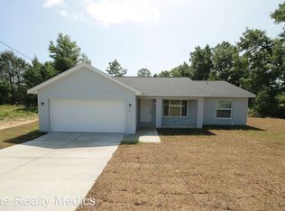 5 Malauka Loop Pass, Ocklawaha, FL 32179