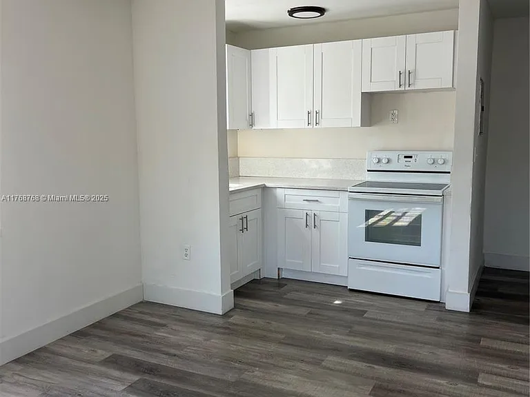 5100 NW 23rd Ave #5 — Photo 5