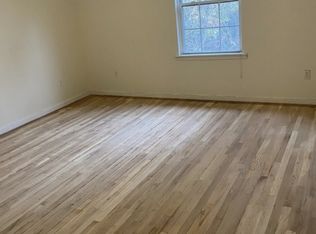 43 Hedden Ter, Newark, NJ 07108