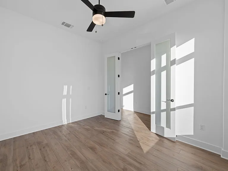 5902 Rangeland Rd — Photo 5