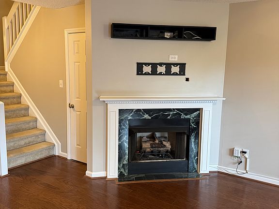 Gas logs in living room