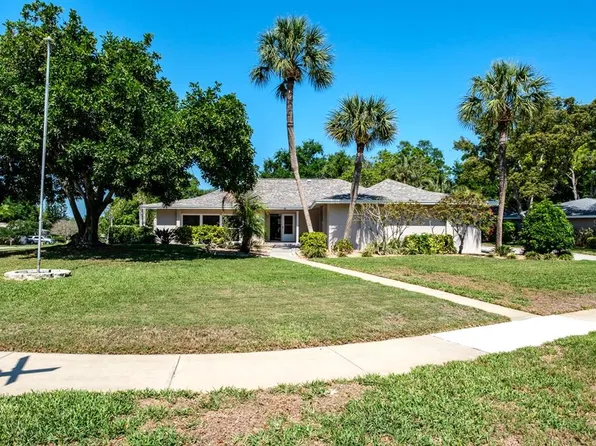 75 Woodcutter Ln, Palm Harbor, FL 34683