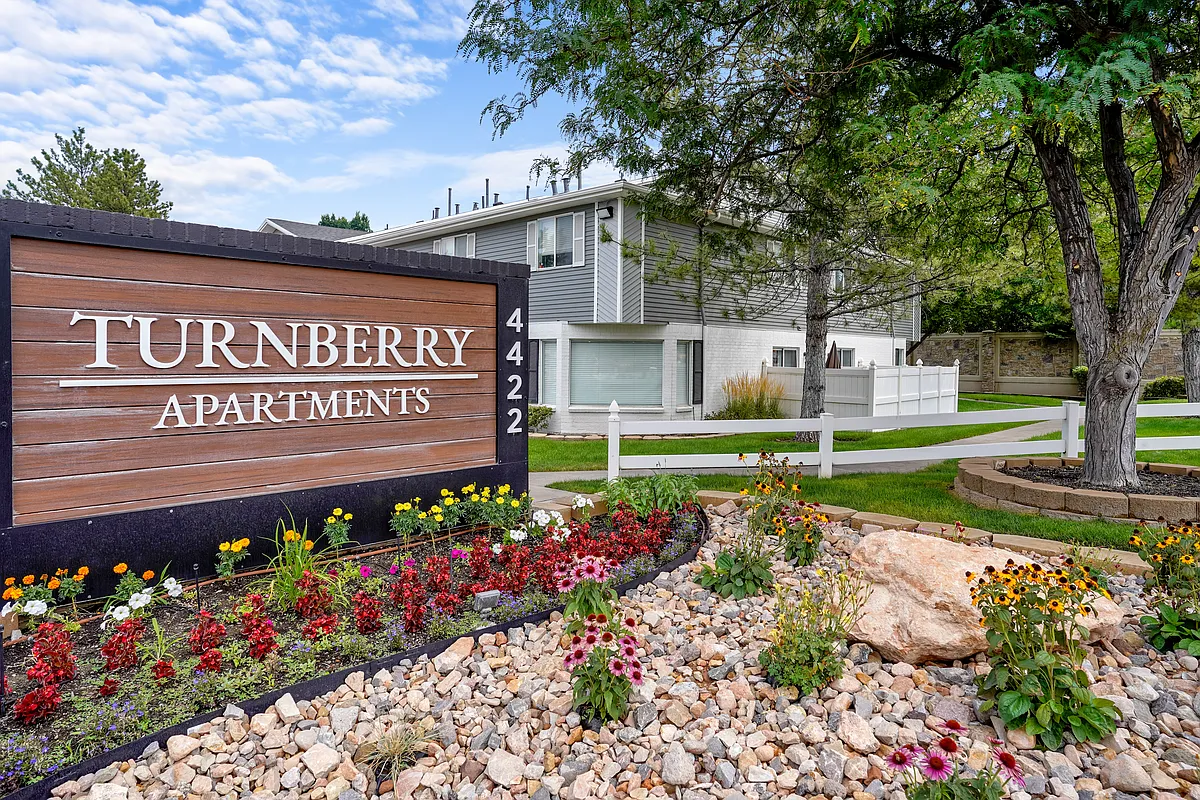 Photo 1 of 46 - The Turnberry - Salt Lake City, UT Primary Photo - The Turnberry