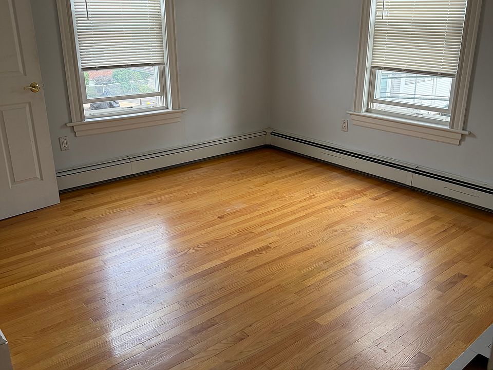 2nd image of 23 Westford St