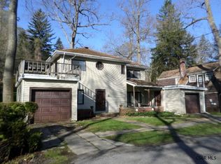 228 Arrowhead Ct, Johnstown, PA 15905