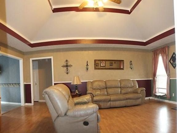 5th image of 2023 Hearthside Cir