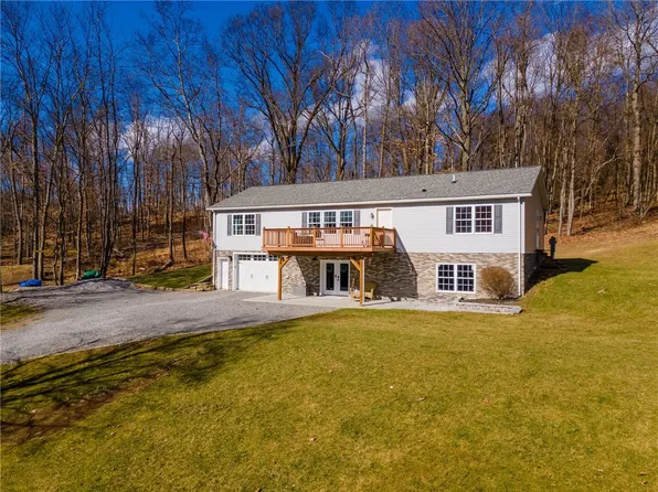 119 Sycamore Rd, Karns City, PA 16041