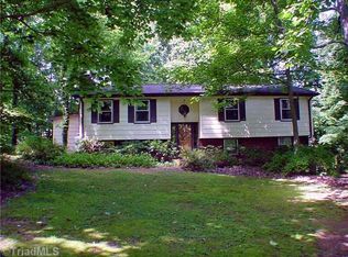 206 Overbrook Dr, Winston Salem, NC 27107