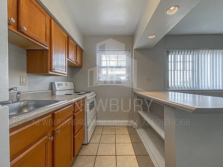 WestWood Apartments — Photo 10