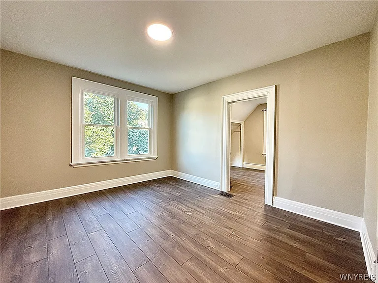 460 Rhode Island St #UPPER — Photo 8