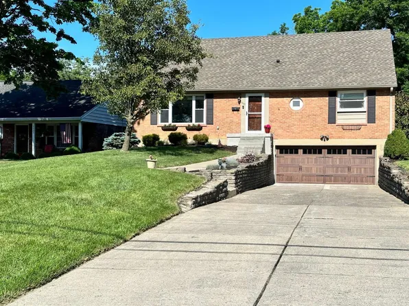 9057 Shadetree Dr, Cincinnati, OH 45242