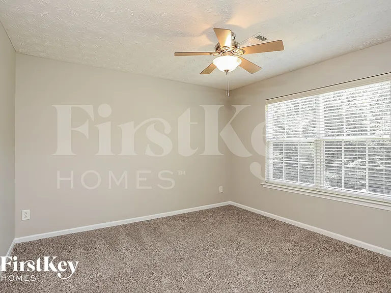 3545 Bridgeshaw Dr — Photo 16