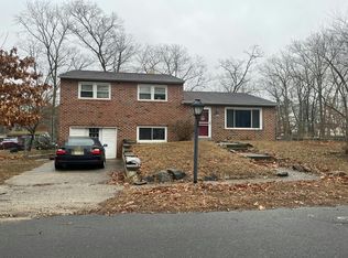 1428 Sunny Hill Ave, Williamstown, NJ 08094