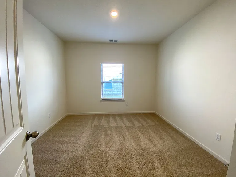 195 Daisy Dr — Photo 19