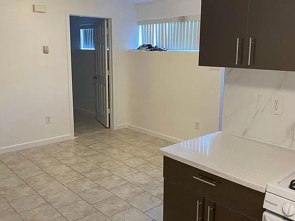 4th image of 41 Titus Ave Floor Basement
