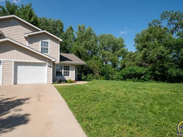 1200 Sunchase Dr, Lawrence, KS 66044