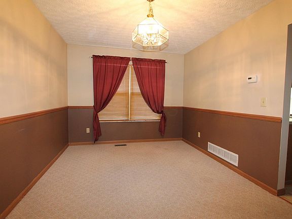 4th image of 8869 Coral Canyon Cir