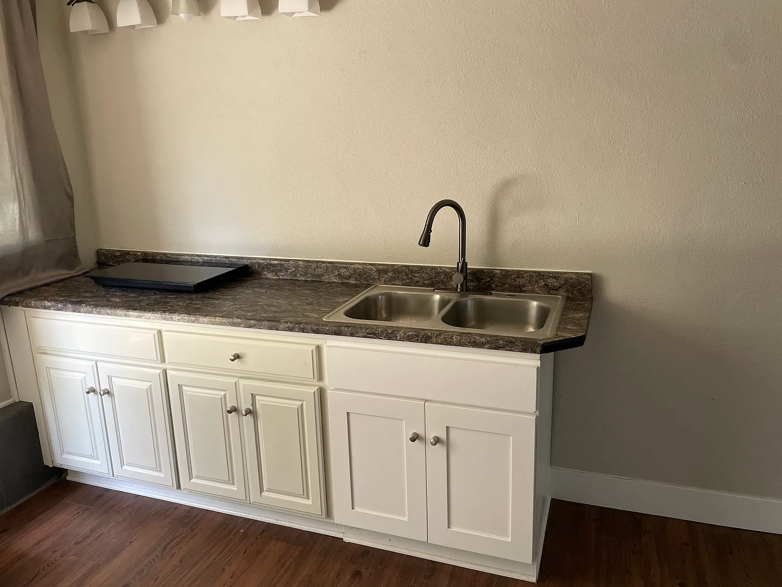 4400 N Lakewood Blvd — Photo 4