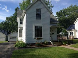 727 Mound St, Baraboo, WI 53913