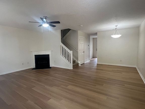 4th image of 123 Delargy Cir
